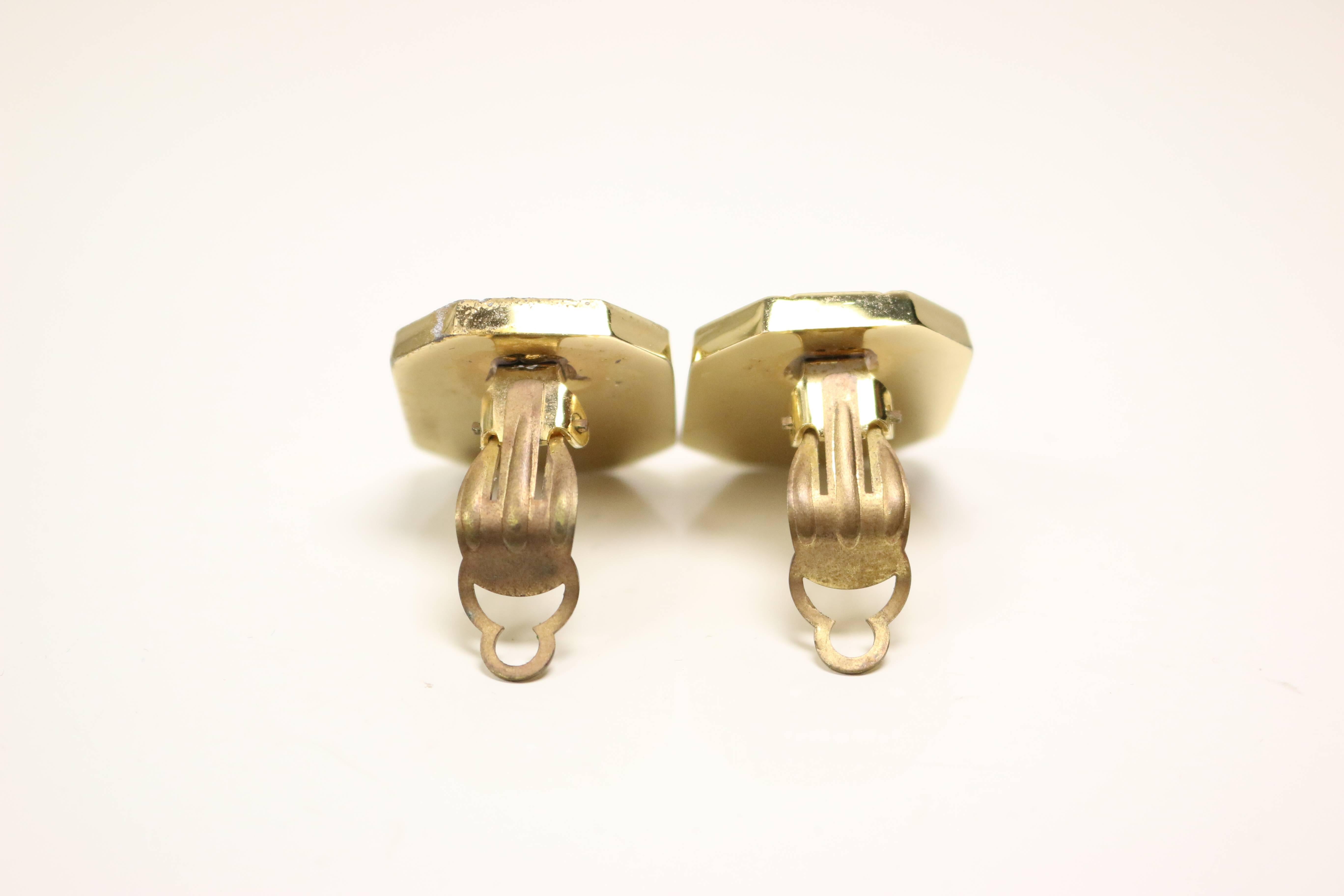 Green Leather Octagon Gold Toned Clip On Earrings  In Excellent Condition In Sheung Wan, HK