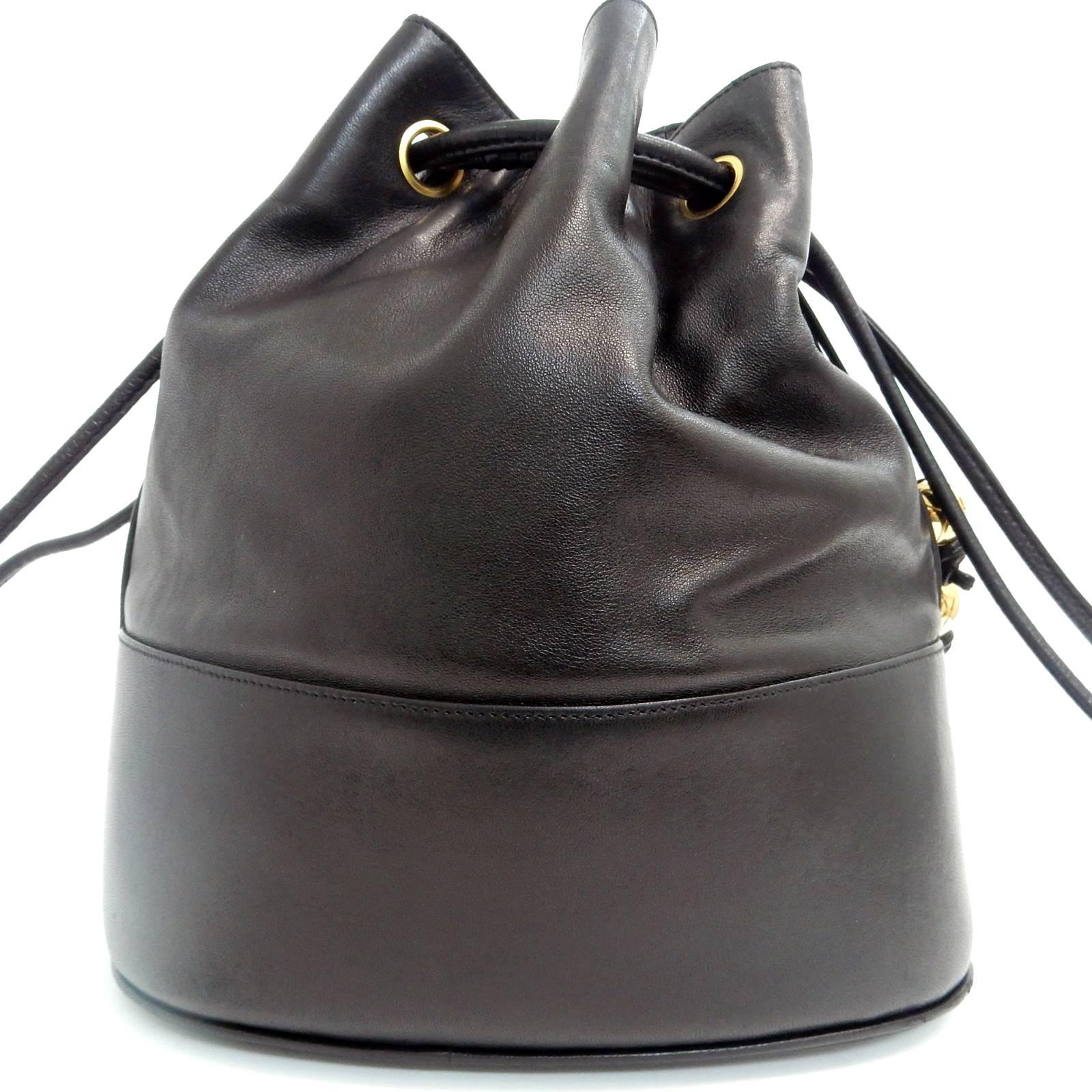 drawstring bucket handbags