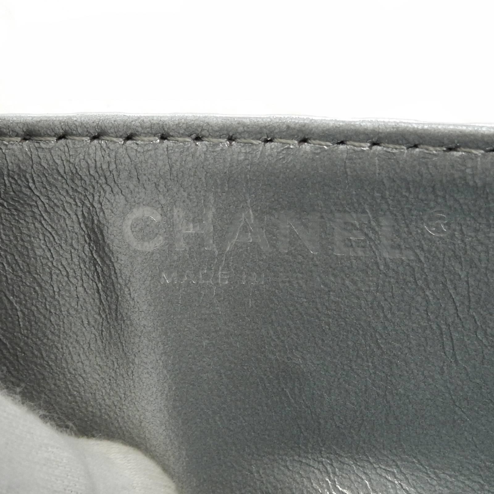 Chanel Silver Metallic Quilted Calf Skin Leather Flap Reissue Shoulder Bag 4