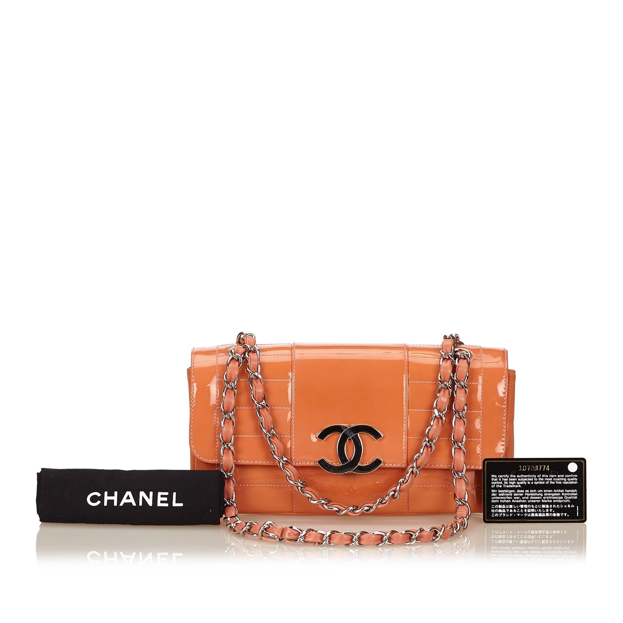 Chanel Orange Matelasse Patent Leather Shoulder Bag 3