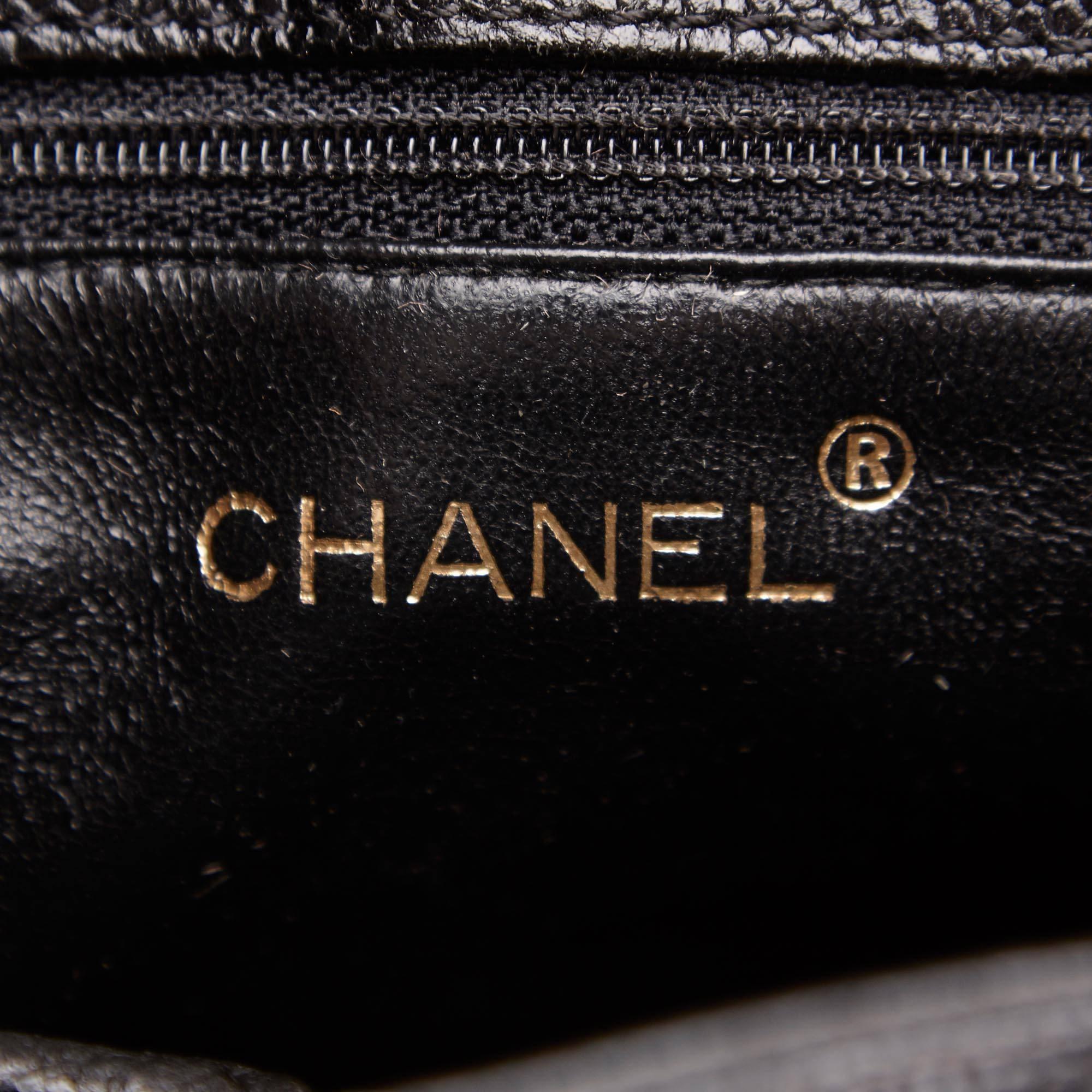 Chanel Black Matelasse Quilted Caviar Leather Shoulder Bag 2