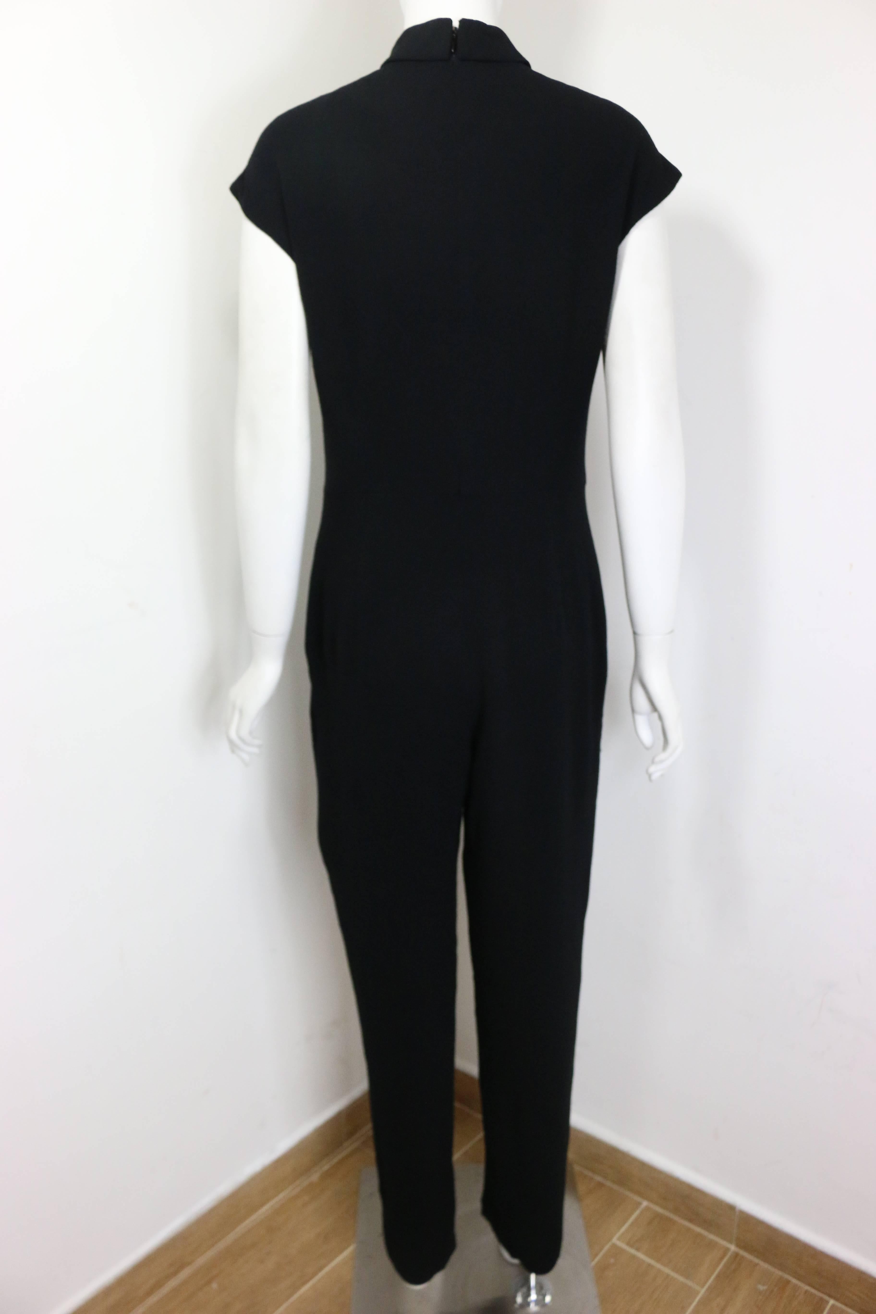 Fall 1996 Chanel Black Wool Short Sleeves Jumpsuit  In Excellent Condition For Sale In Sheung Wan, HK