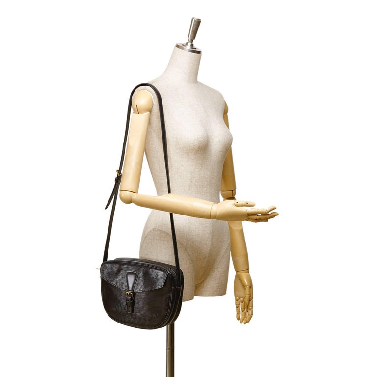 Louis Vuitton Black Epi Jeune Fille Shoulder Bag at 1stDibs  louis vuitton  jeune fille epi, louis vuitton epi jeune fille