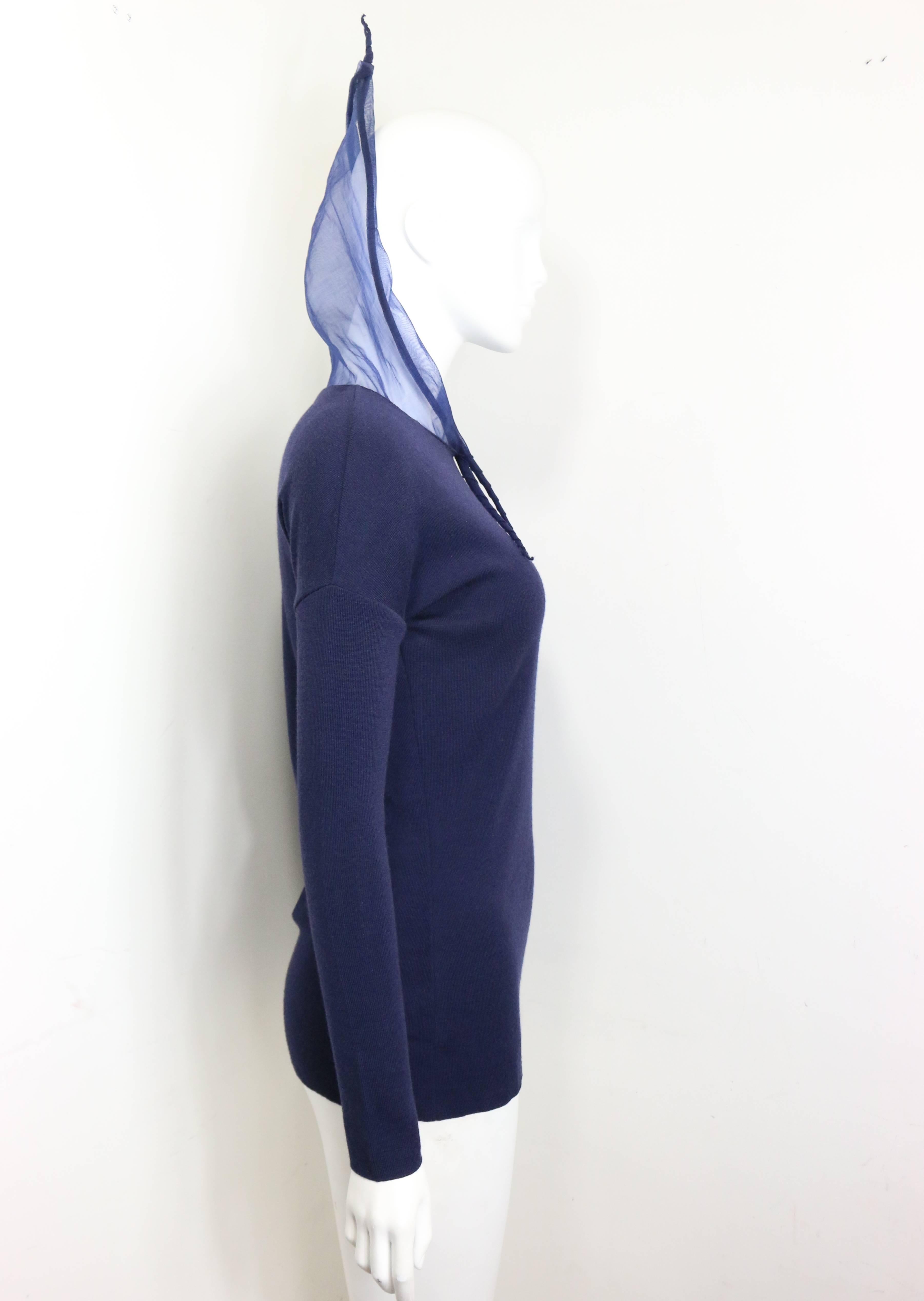 Liviana Conti - Pull en laine bleu marine avec capuche à ouverture éclair  Pour femmes en vente