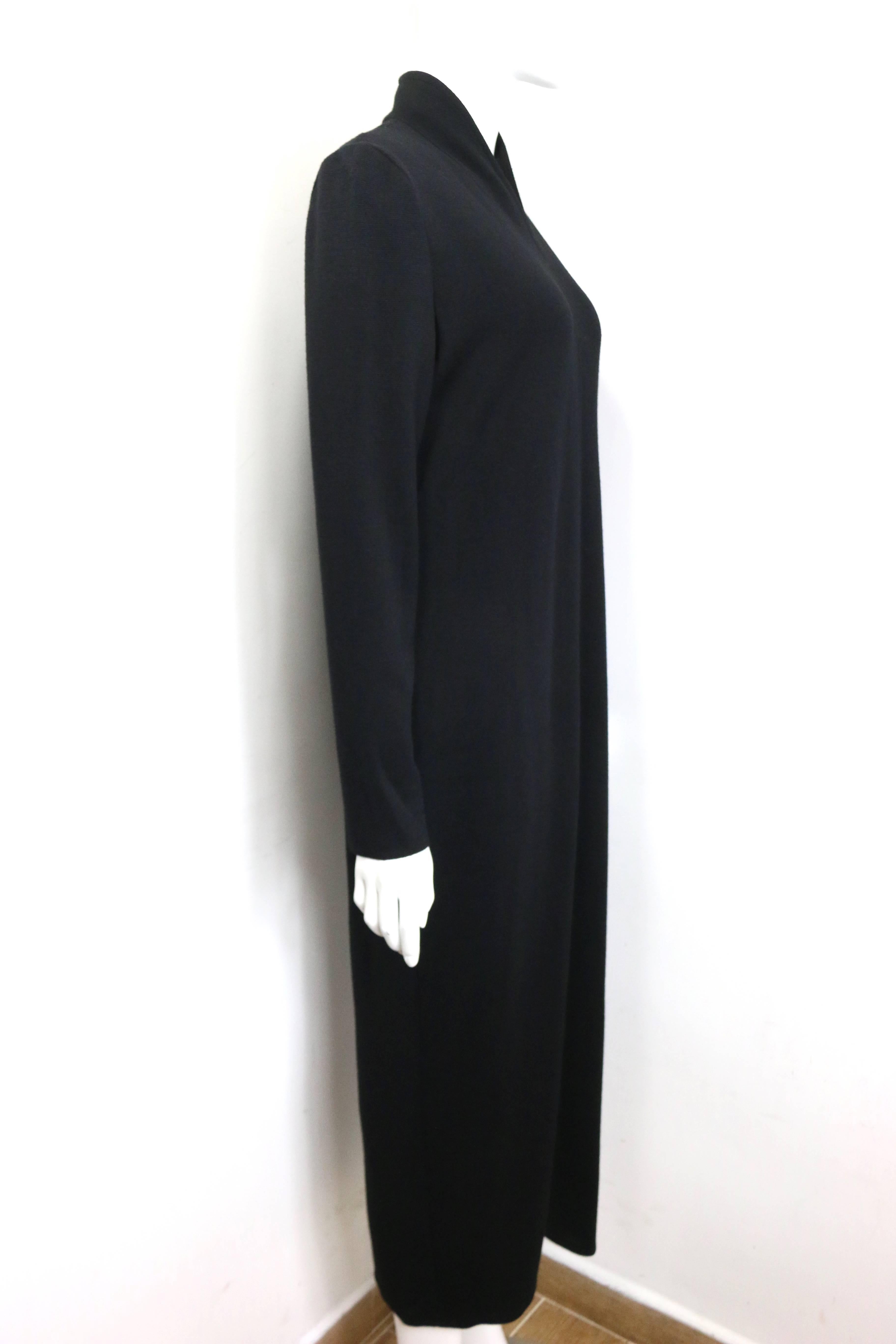 Noir 90s Celine Black Wool V.I.I.I. Robe longue à encolure en V  en vente