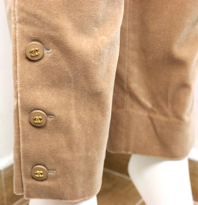 CHANEL BEIGE PRINTED DENIM PANTS