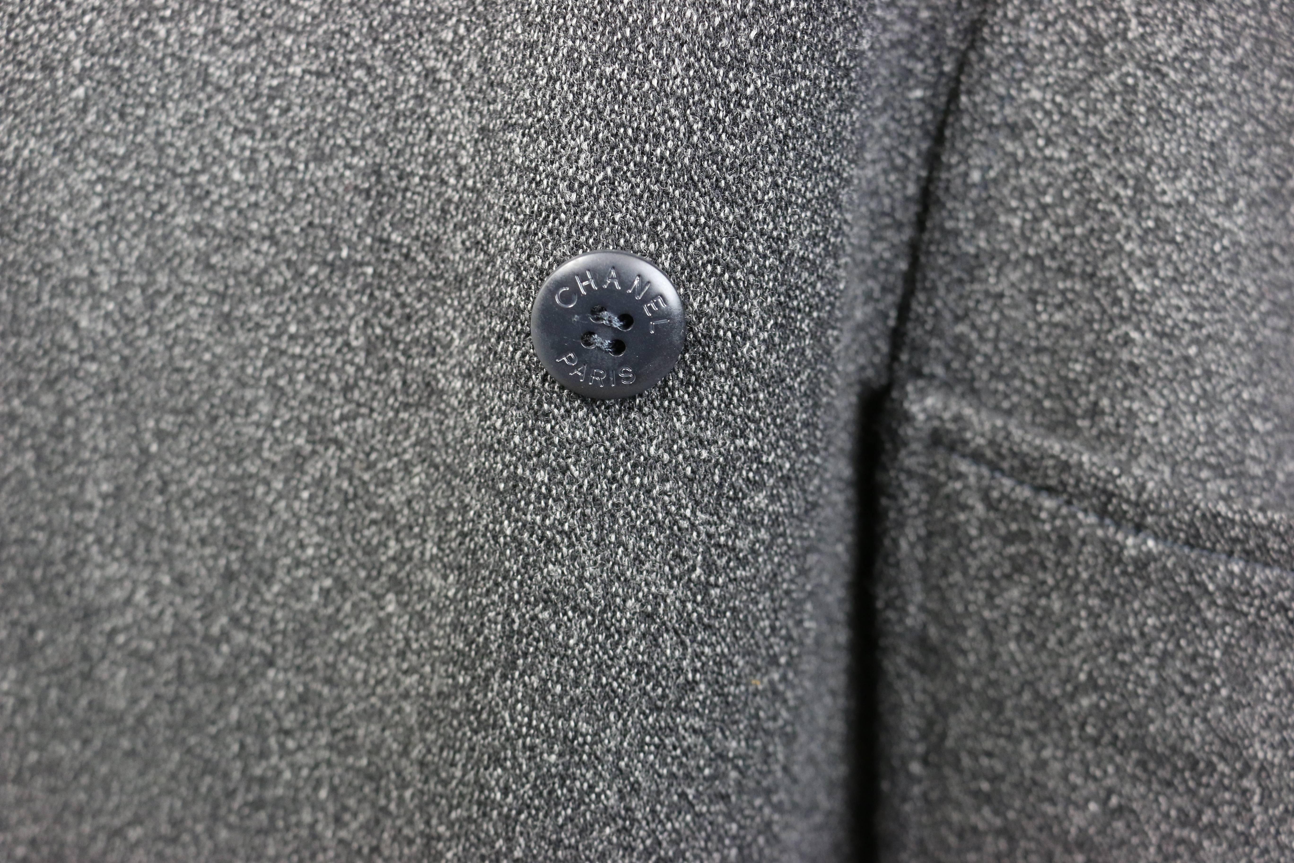 Vintage Fall 1997 Chanel Grey Wool Double Breasted Jacket For Sale 1