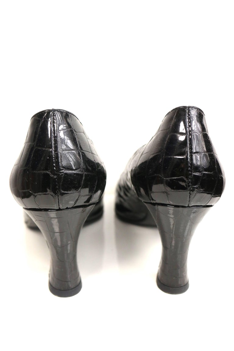 Escarpins Stuart Weitzman Talons Aiguilles Cuir Verni Noir à Boucle - Taille 8 US - Occasion