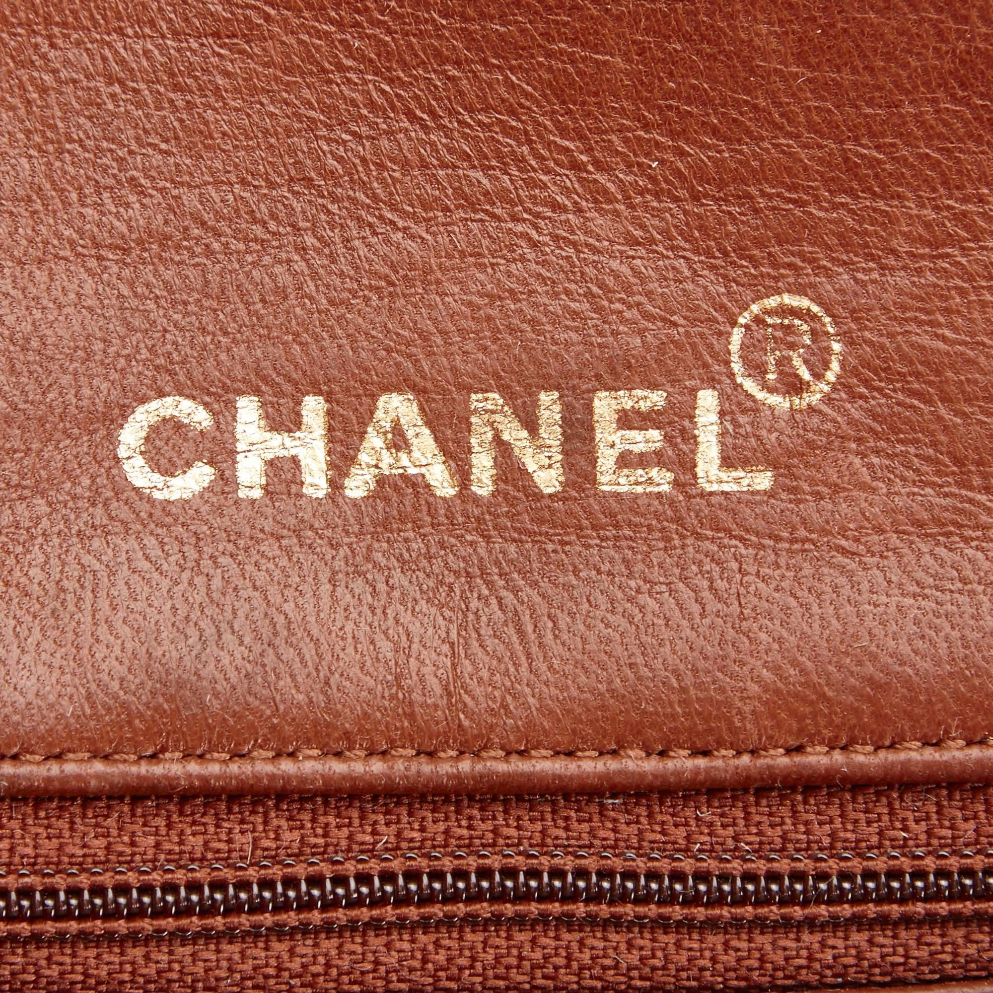 Chanel Brown Mini Matelasse Quilted Lambskin Leather flap shoulder bag In Excellent Condition In Sheung Wan, HK