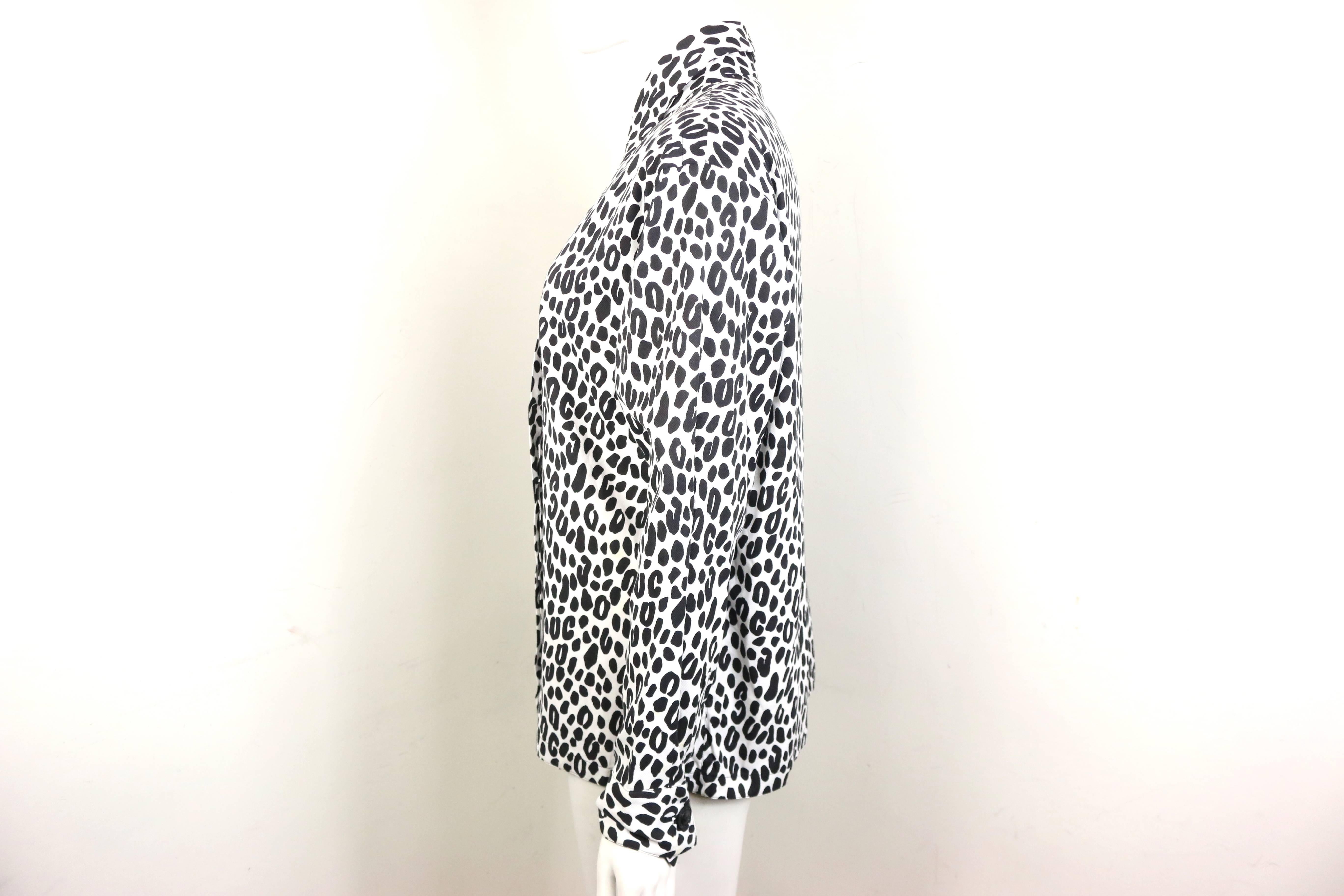 Gianni Versace Couture White and Black Dalmatian Print Cotton Shirt In Excellent Condition For Sale In Sheung Wan, HK