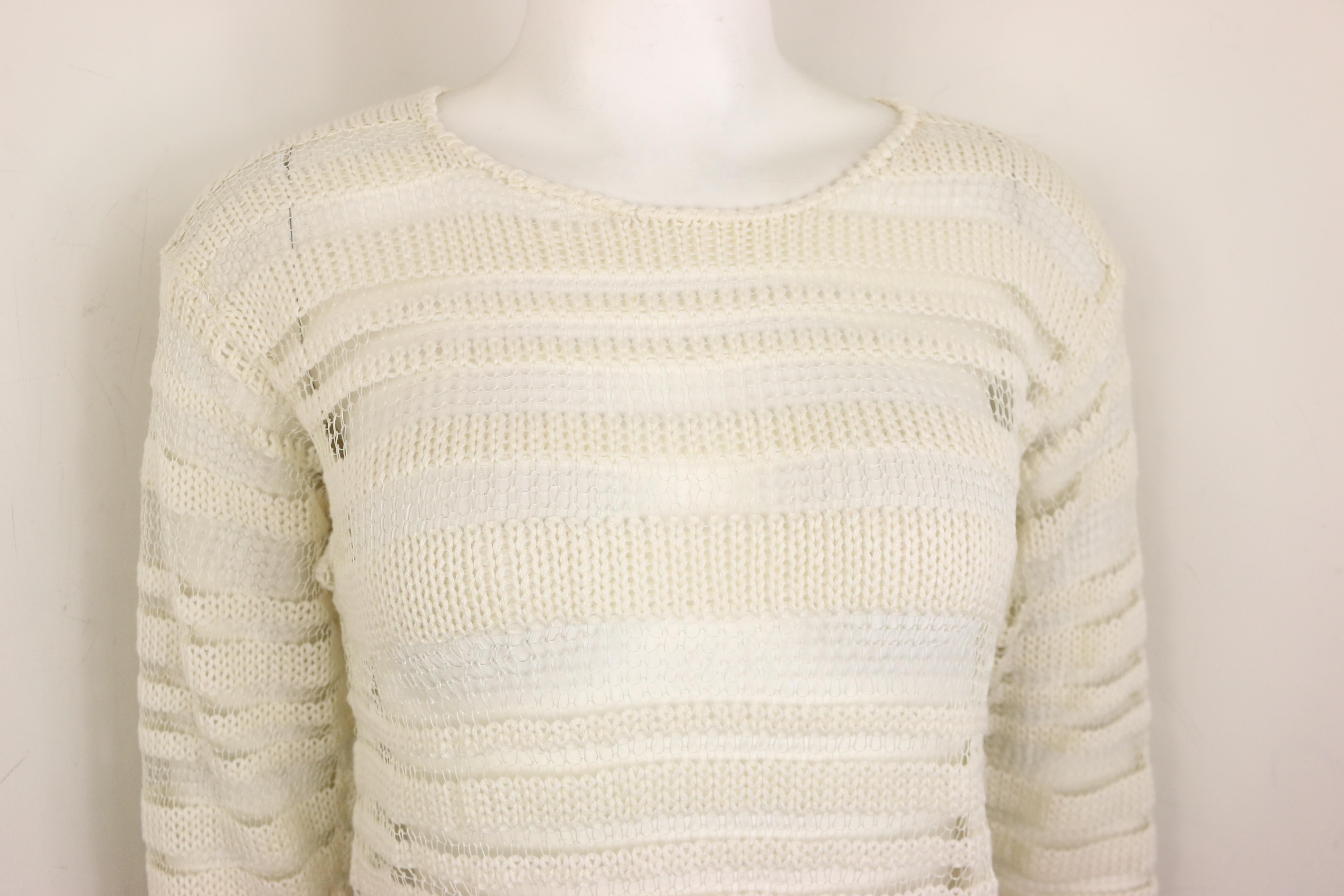 - Vintage 90s Dolce and Gabbana white cotton and silk knitted mesh long sleeves pullover sweater top. 

- The throughout horizontal white mesh and knitted pattern are very refined and delicate! 

- Size 42. 

- 35% Cotton, 35% Silk, 30% Nylon. 

-
