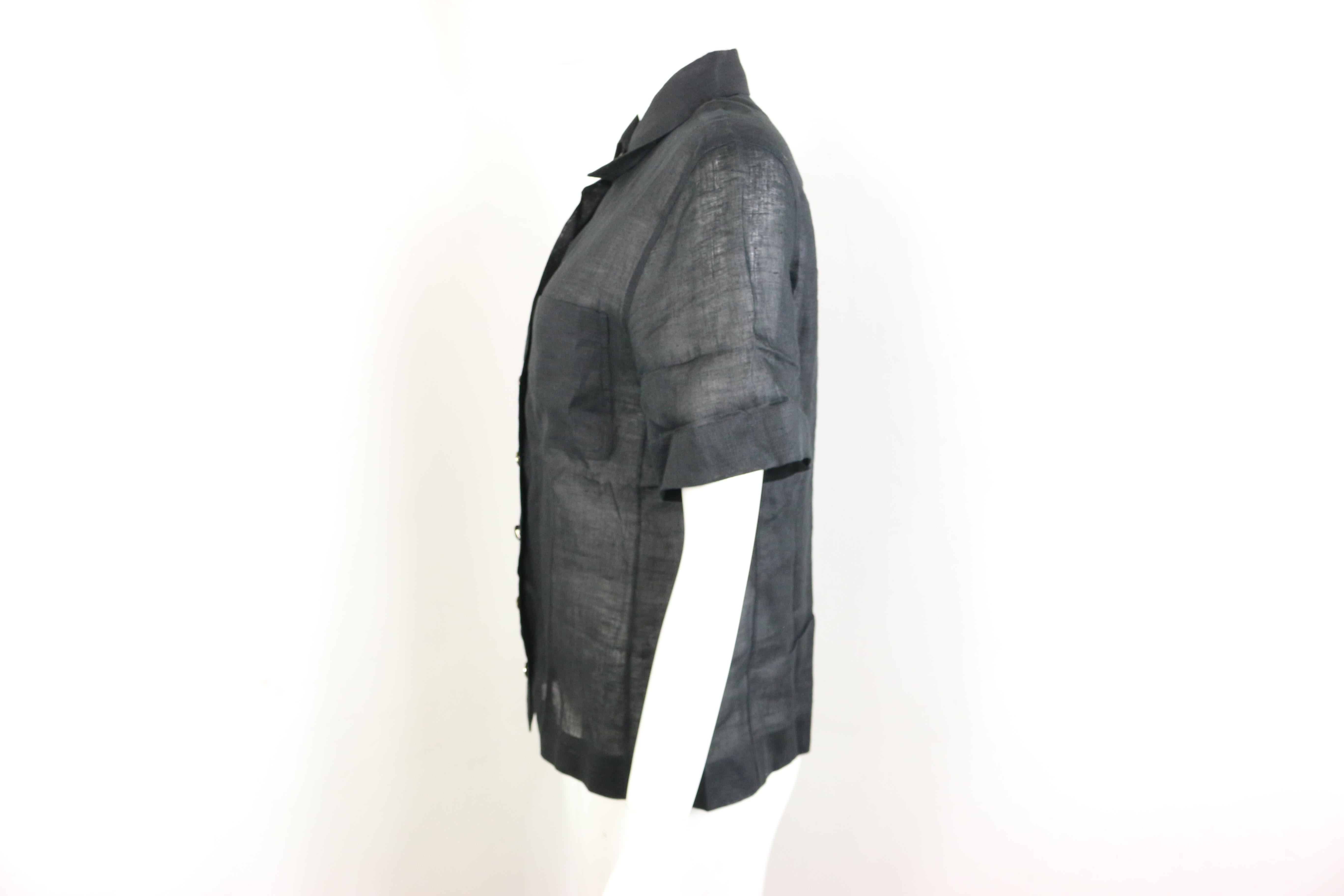 Chanel Black Linen Short Sleeves Collar Shirt In Excellent Condition For Sale In Sheung Wan, HK