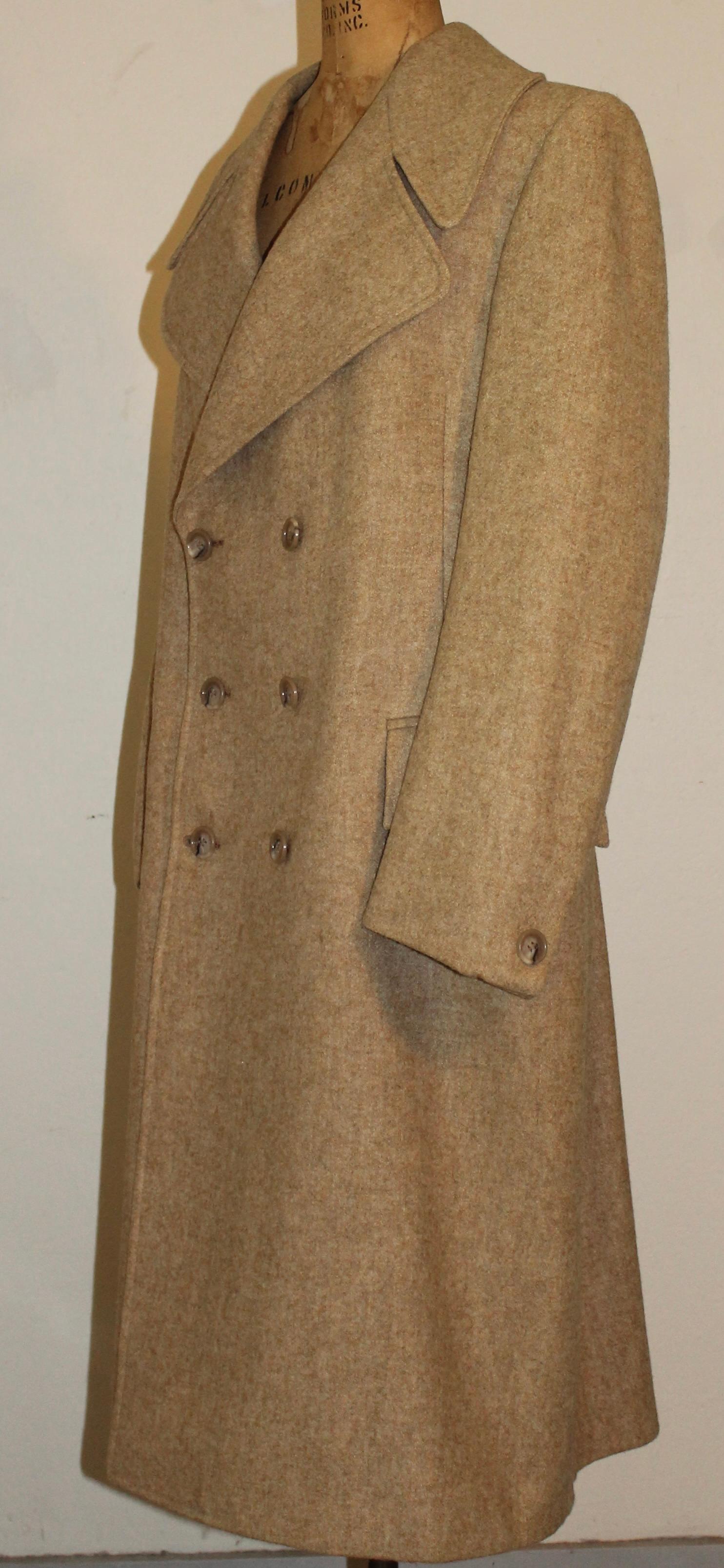 Pierre Cardin Cappotto di lana marrone scuro in vendita 2