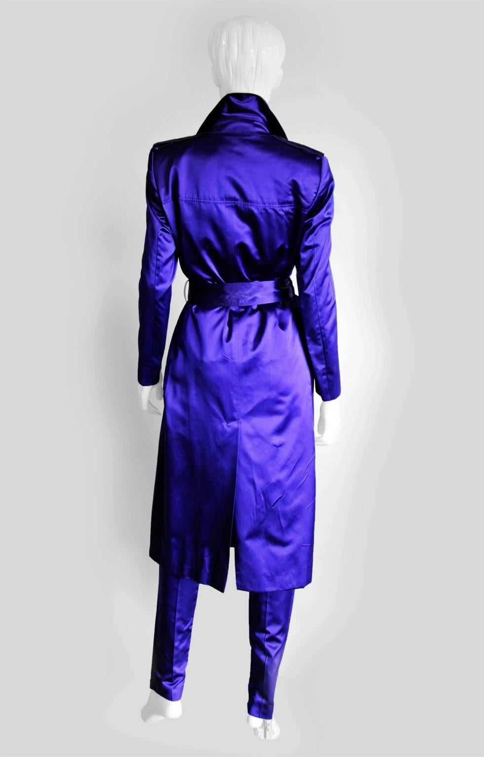 Gorgeous Tom Ford Gucci SS 2001 Electric Blue Silk Runway Coat, Bustier & Pants! 1