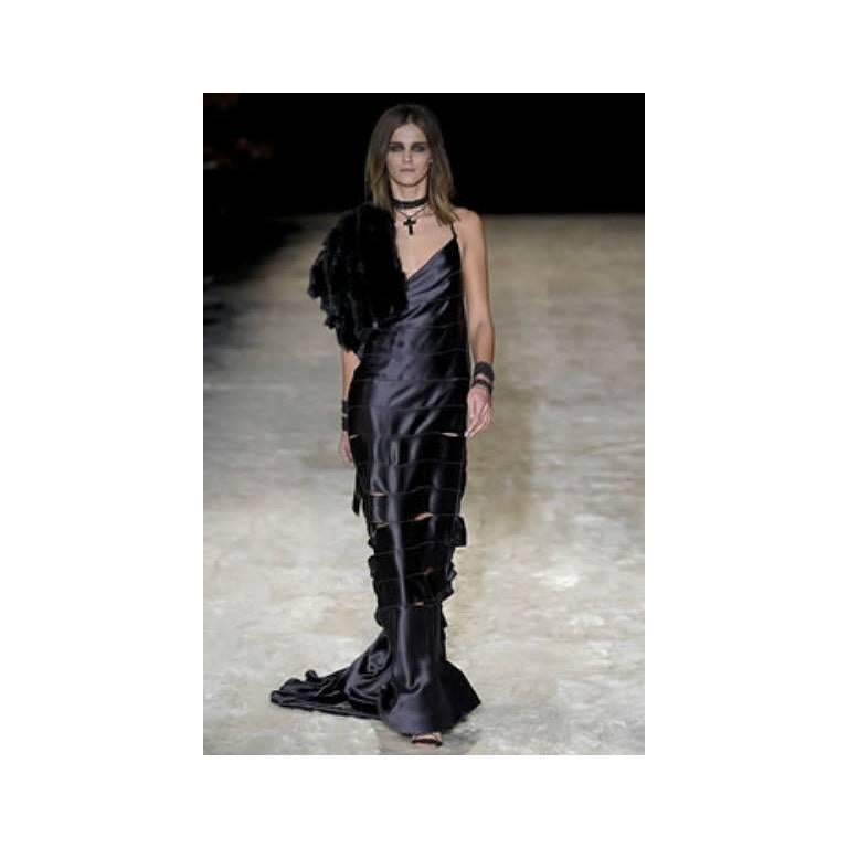 Women's Incredible Tom Ford For Gucci FW 2002 Gothic Collection Black Silk Runway Gown!