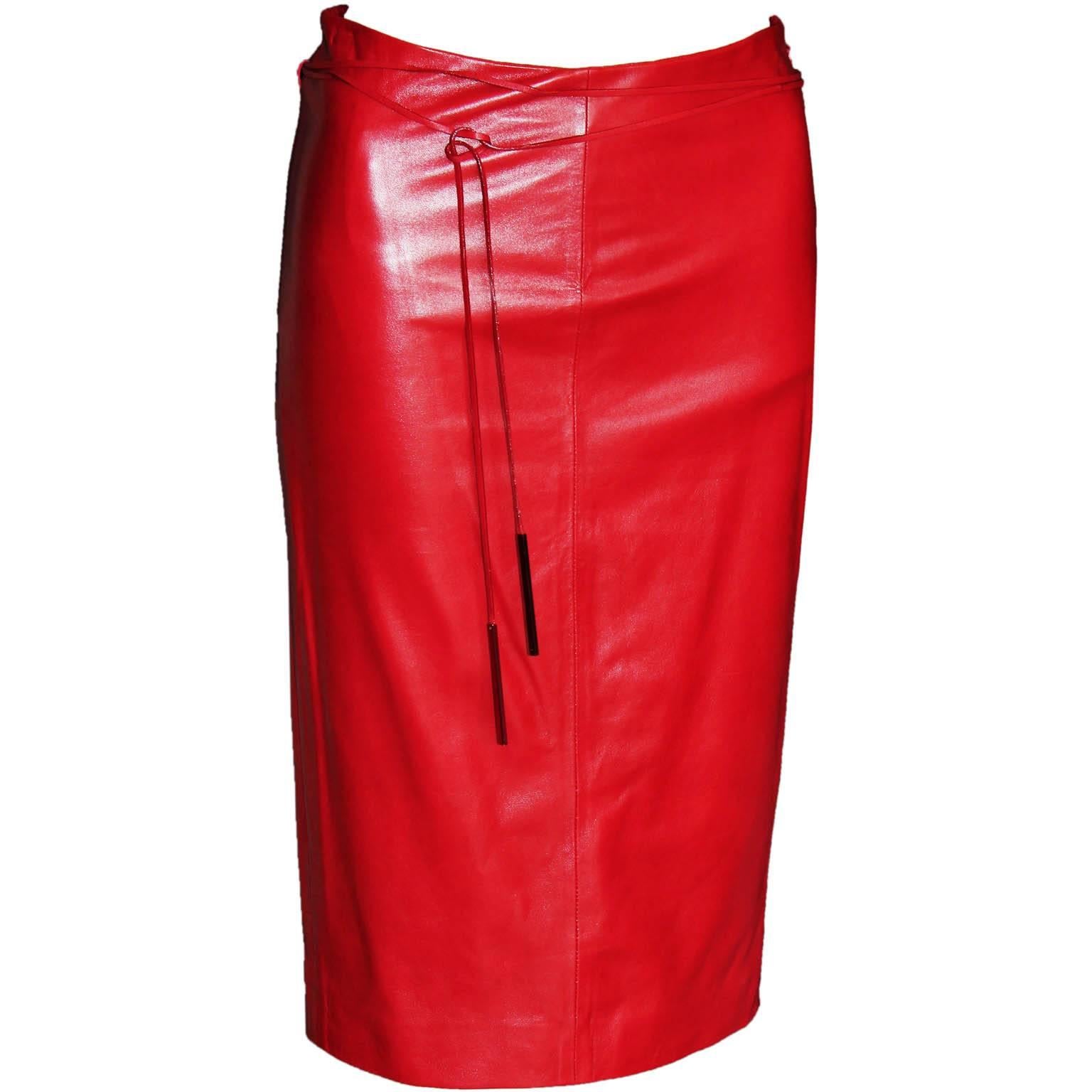 Free Shipping: Heavenly Tom Ford For Gucci FW 1997 Red Leather Skirt & Belt! 38