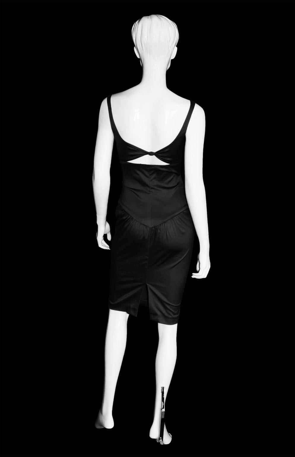 Free Shipping: Rare Tom Ford Gucci FW 2003 Black Corseted Bustle Dress! IT 42 In Good Condition In Melbourne, AU