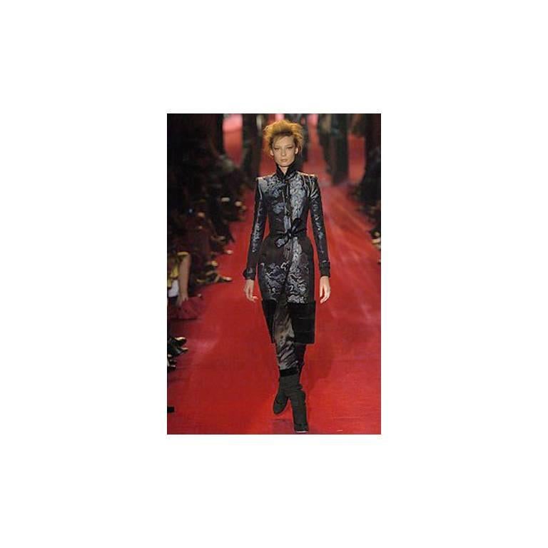 Heavenly Tom Ford YSL Rive Gauche FW 2004 Mink Trimmed Chinoiserie Jacket! FR 38 In Good Condition In Melbourne, AU