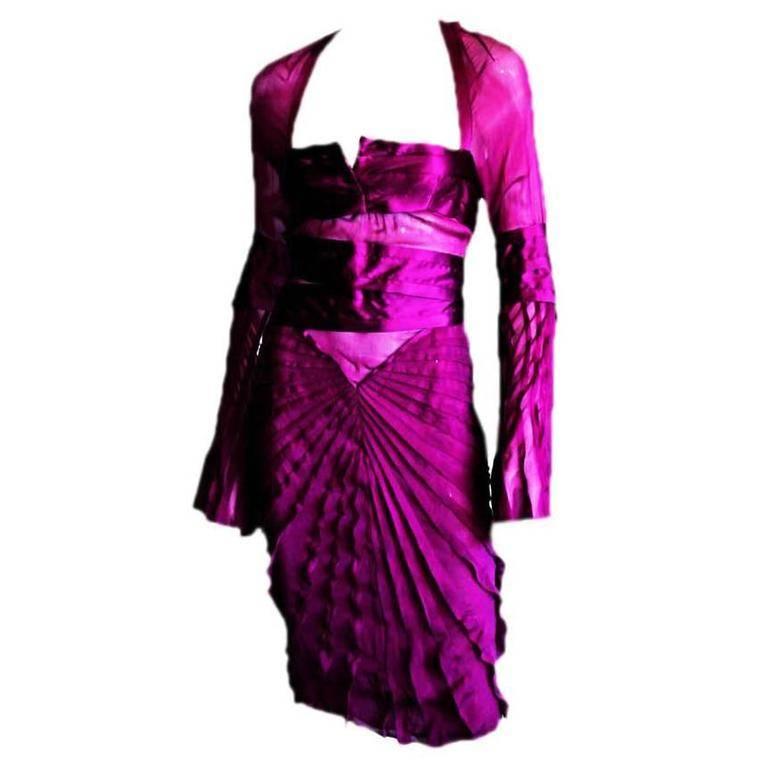 The Most Heavenly Tom Ford For Gucci FW 2004 Fuchsia Silk Runway Dress! IT 44 For Sale