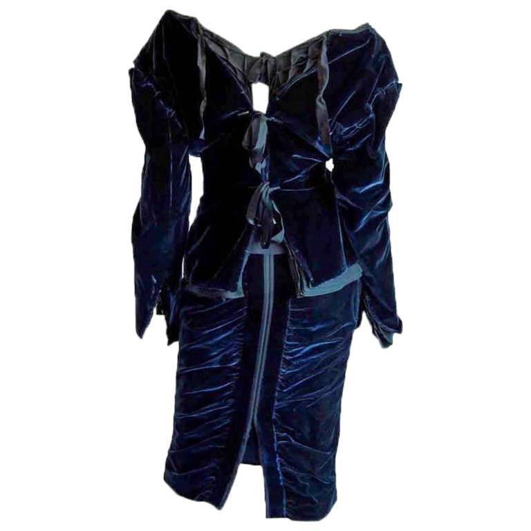 Scrumptious Tom Ford YSL FW 2002 Silk Runway & Ad Campaign Jacket & Skirt! FR 42 For Sale