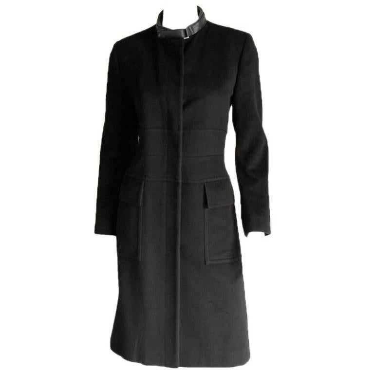 That Gorgeous Tom Ford Gucci FW 2000 Collection Black Wool Cashmere Coat! IT 42 For Sale