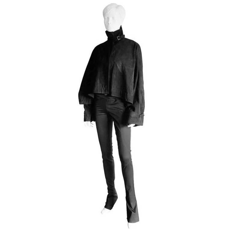 That Incredibly Rare Tom Ford For Gucci Fall Winter 2002 Gothic Runway Collection Black Suede Leather "Batwing" Jacket!

This heavenly jacket is an Italian size 40 & fits a US size 4 to 6 & even a size 8 beautifully. This jacket is