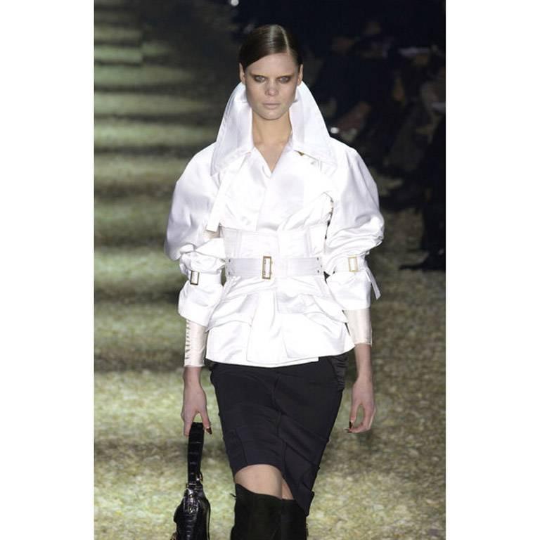 Women's That Absolutely Heavenly Tom Ford Gucci FW 2003 White Silk Parka Jacket! IT 40 For Sale