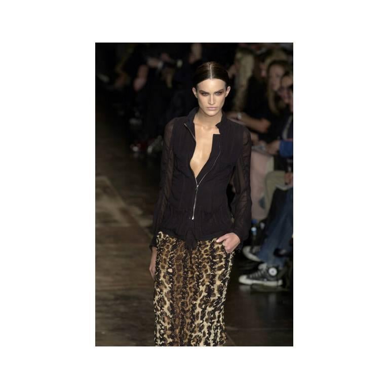 Rare & Iconic Tom Ford YSL Rive Gauche FW2002 Safari Runway Jacket & Skirt! FR42 In Good Condition For Sale In Melbourne, AU