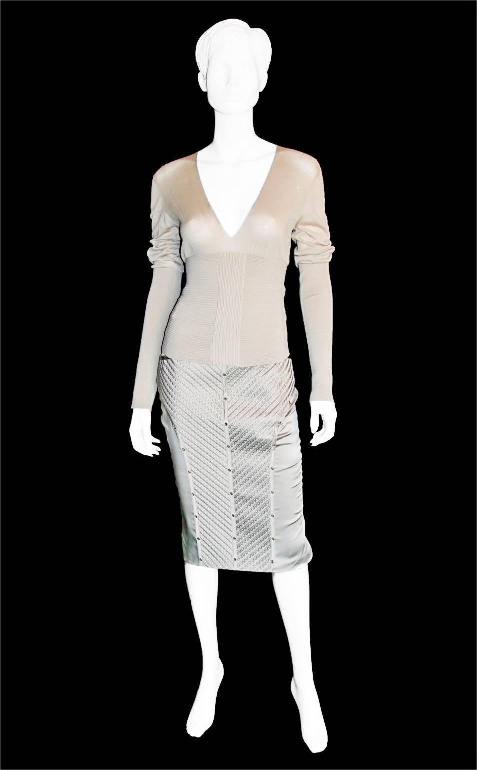 Women's Iconic Tom Ford Gucci FW03 Beige Leather Fur Corseted Jacket & Silk Runway Skirt