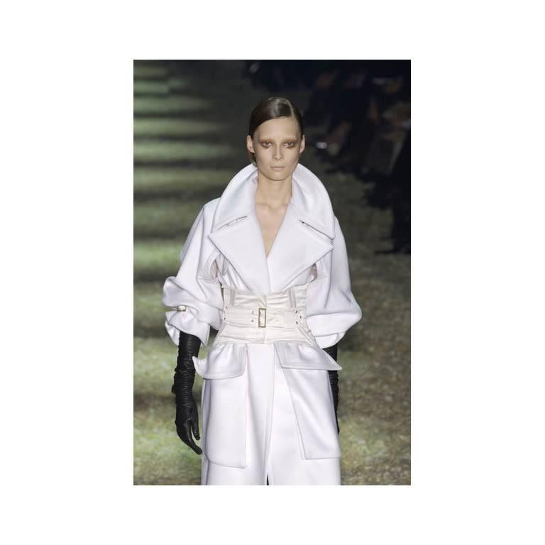 The Most Heavenly Tom Ford Gucci FW2003 White Cashmere Runway Coat & Corset Belt 1