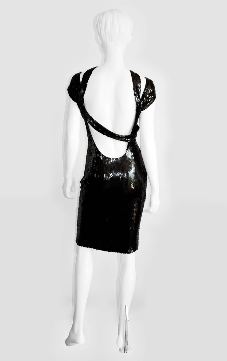 That Heavenly Tom Ford For Gucci FW 2003 Collection Black Sequin Runway Dress In Good Condition In Melbourne, AU