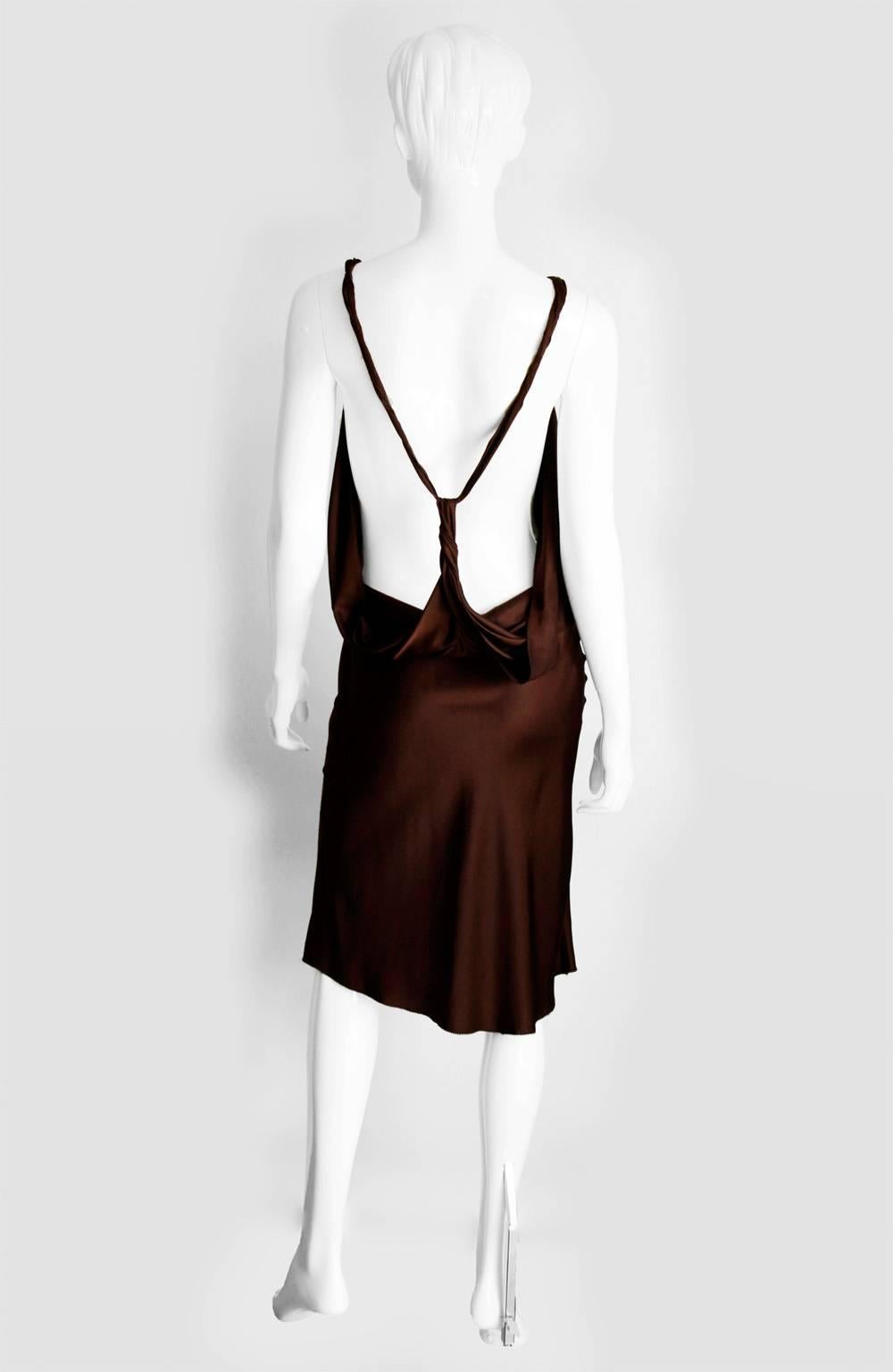 Heavenly Tom Ford Gucci FW 2002 Gothic Collection Brown Silk Runway Dress & Obi! In Excellent Condition In Melbourne, AU