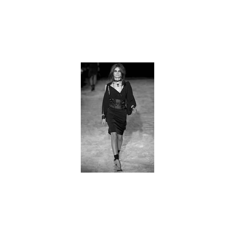 Tom Ford Gucci FW 2002 Black Silk Gothic Kimono Runway Ad Campaign Top & Skirt! 2