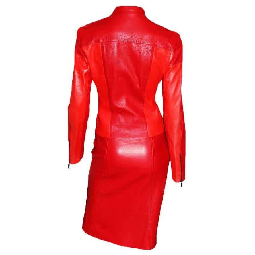 Absolutely Gorgeous Tom Ford For Gucci Spring/Summer 1997 Red Leather Moto Jacket & Skirt!

This gorgeous moto jacket & skirt set is an italian size 40 & fits a US size 2 to 4 beautifully. This set is in lovely condition with only minimal signs of