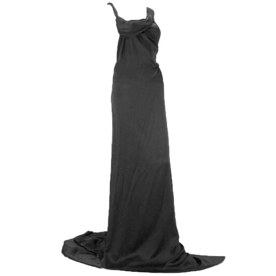 Women's Uber Rare Tom Ford Gucci 2002 Gothic Collection Black Silk Backless Runway Gown! For Sale