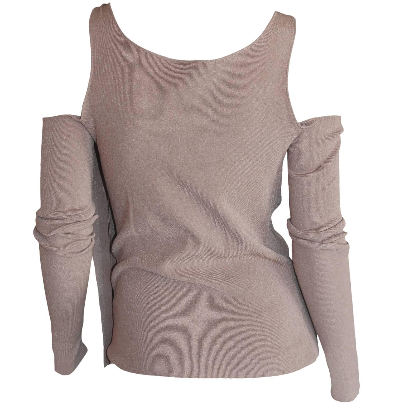 The Most Gorgeous Tom Ford For Gucci Fall Winter 2003 Mauve Brown Cold-Shoulder Sweater!

Considered by many to be his greatest collection of all, Tom Ford's fall winter 2003 collection for Gucci was simply awash with the most heavenly corseted