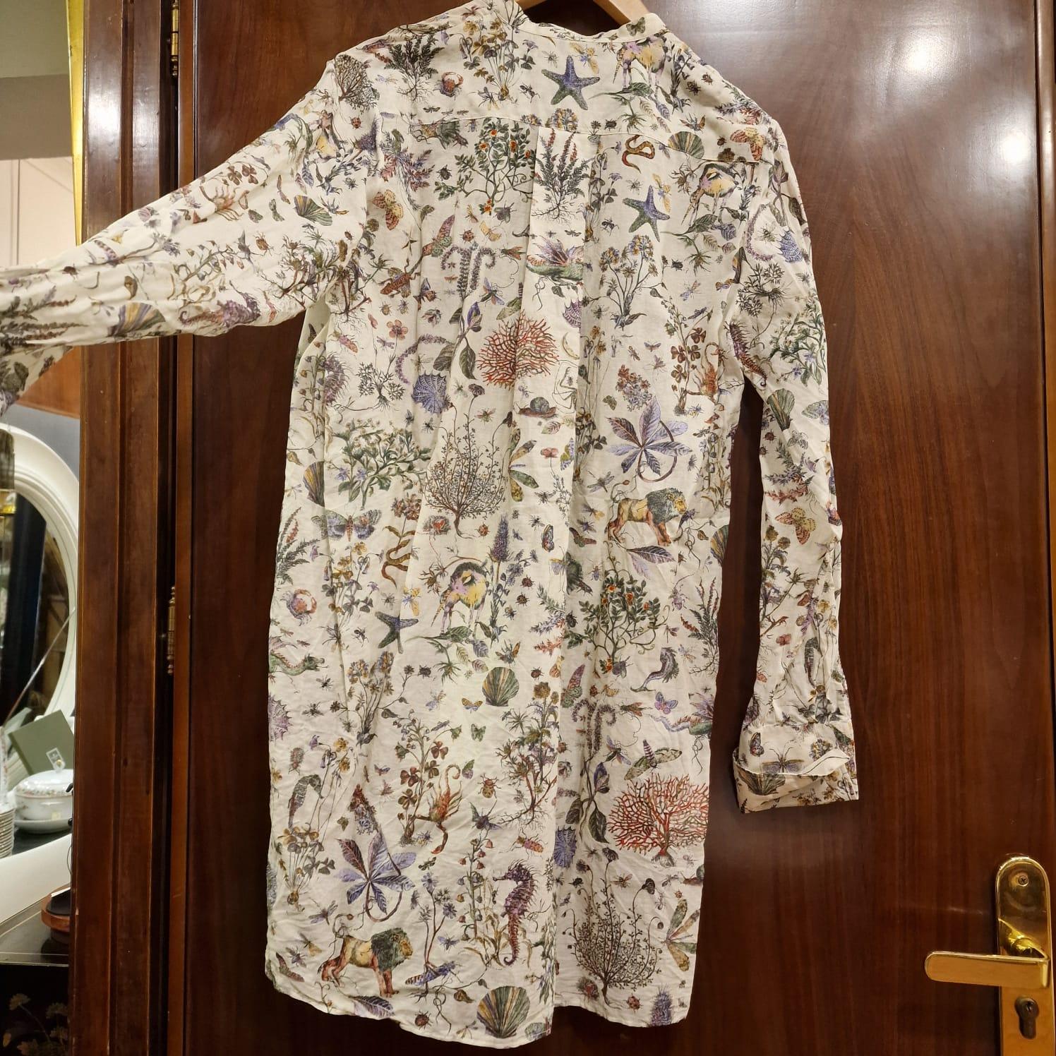 Camicetta in cotone muslim di Christian Dior Riviere, stagione estiva 2025 in vendita 7