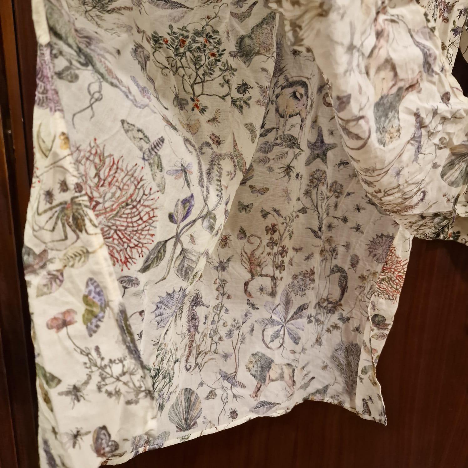 Camicetta in cotone muslim di Christian Dior Riviere, stagione estiva 2025 in vendita 2