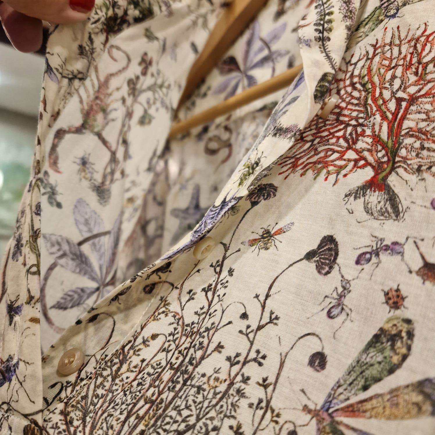 Camicetta in cotone muslim di Christian Dior Riviere, stagione estiva 2025 in vendita 4