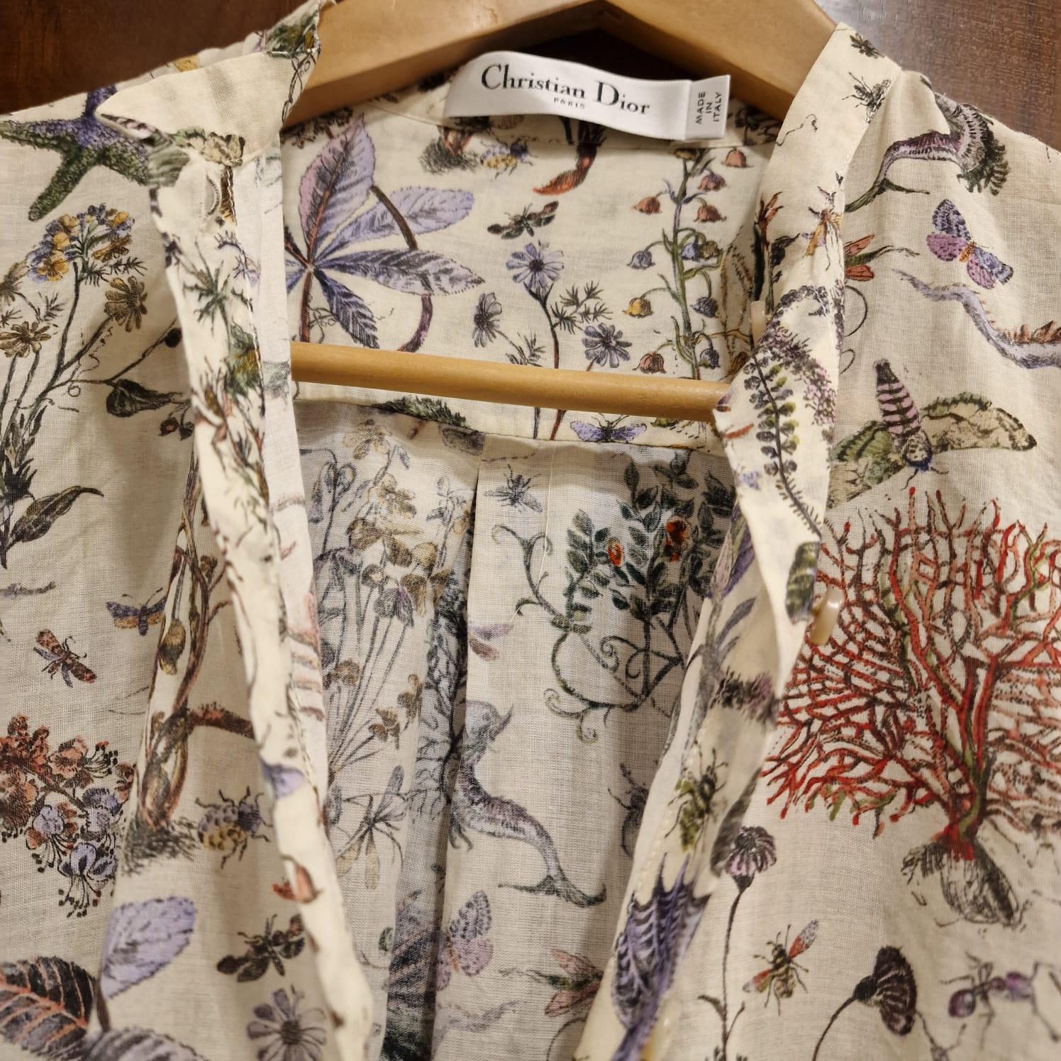 Camicetta in cotone muslim di Christian Dior Riviere, stagione estiva 2025 in vendita 3