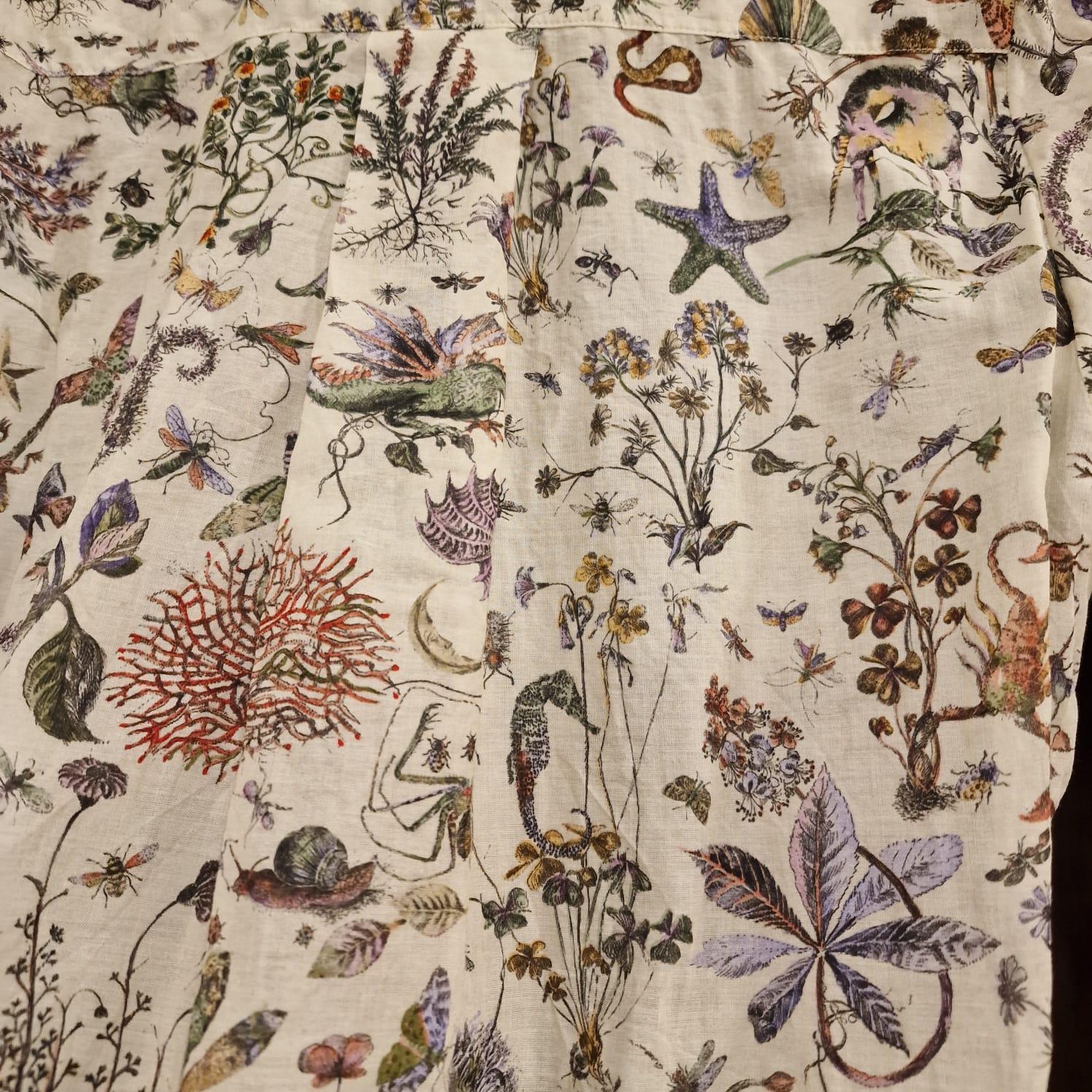 Camicetta in cotone muslim di Christian Dior Riviere, stagione estiva 2025 in vendita 10