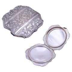 Art Nouveau Powder compact with mirror, silver plate, Art Nouveau France
