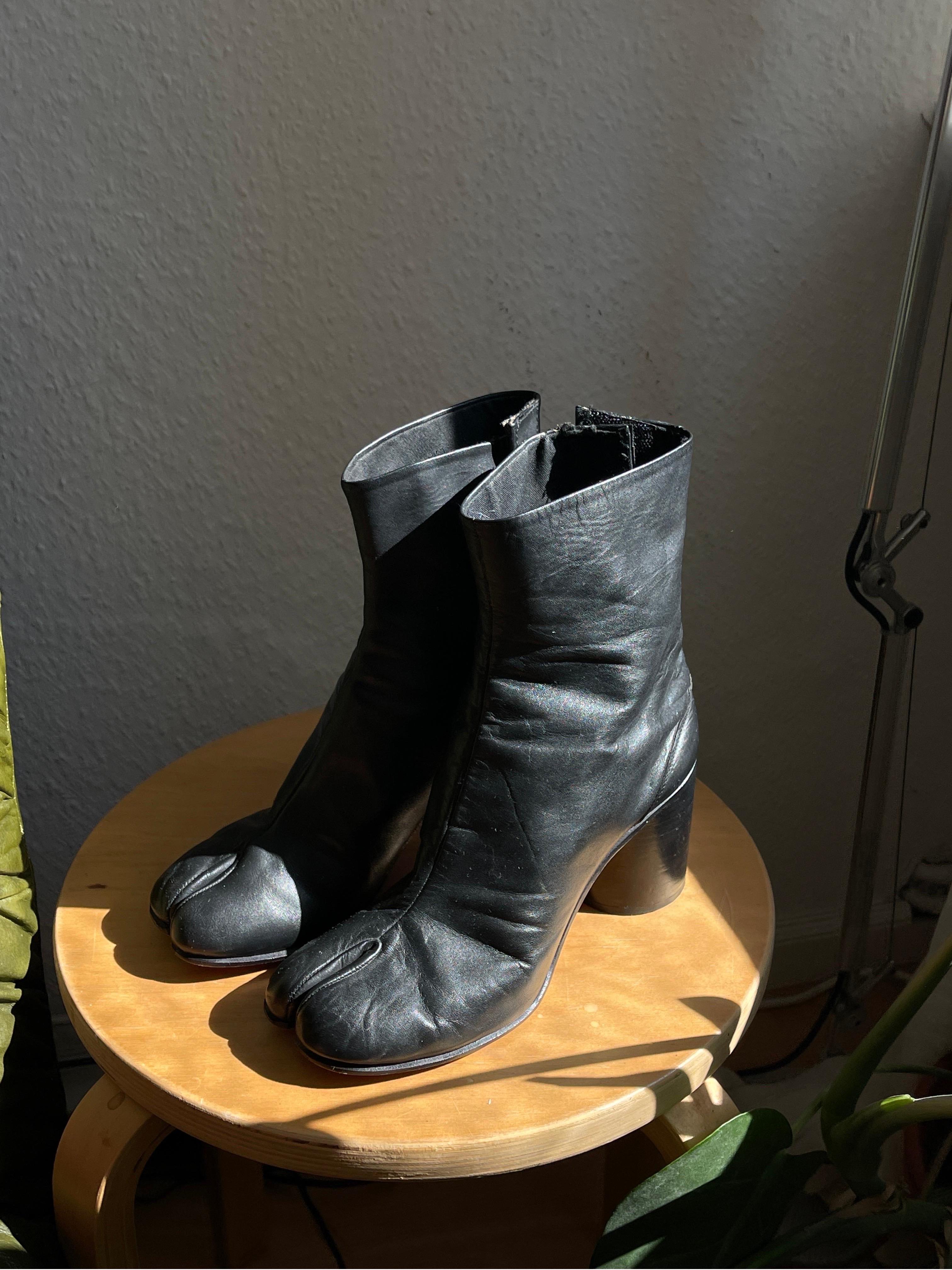 Noir  1990 Original Margiela Tabi Boots  Cuir noir  en vente