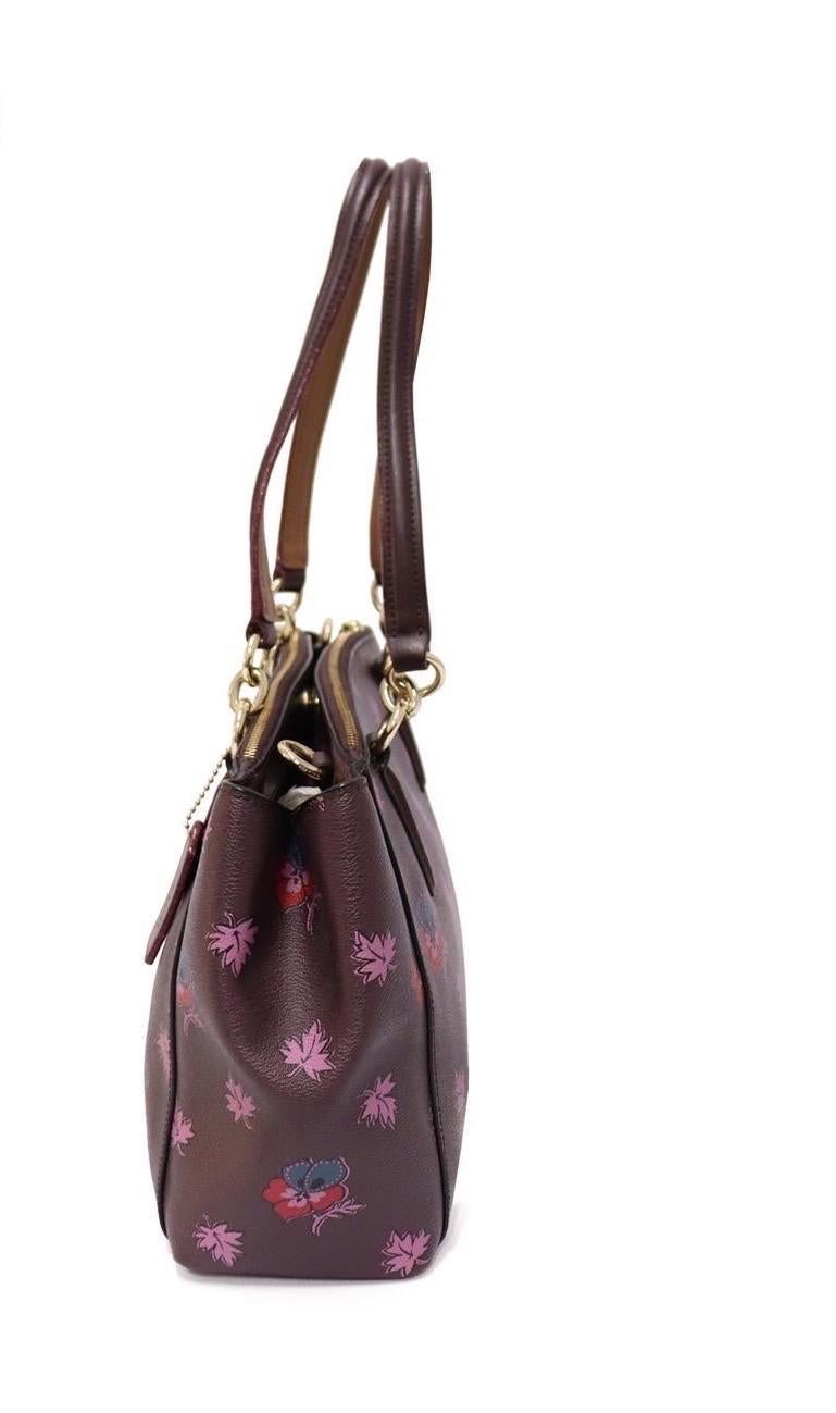 Coach Purple Wildflower Print Coated Canvas Christie Carryall Bag In Good Condition In Amman, JO
