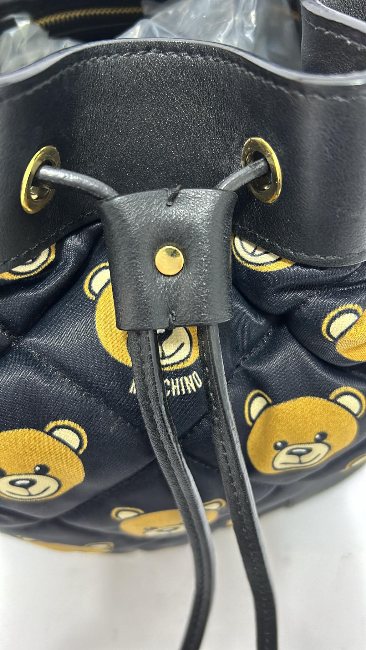 Moschino Quilted Small Teddy Bear Bucket Bag For Sale 5