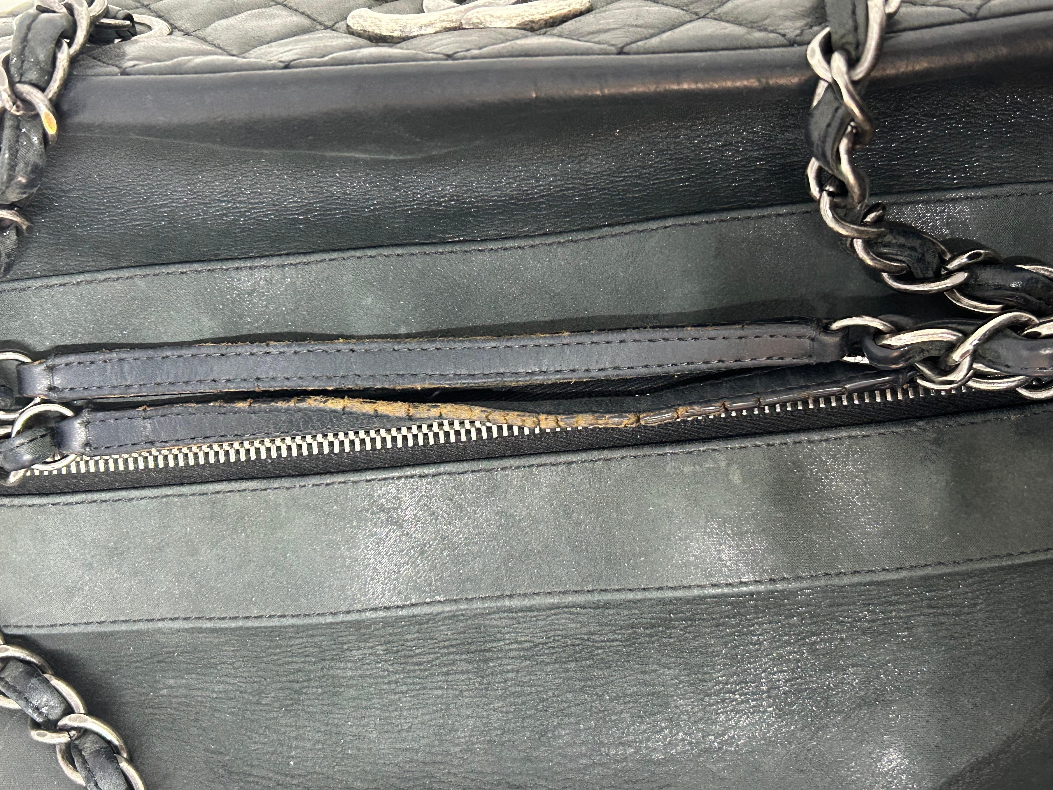 Chanel Chic Quilted Bowler Bag For Sale 4