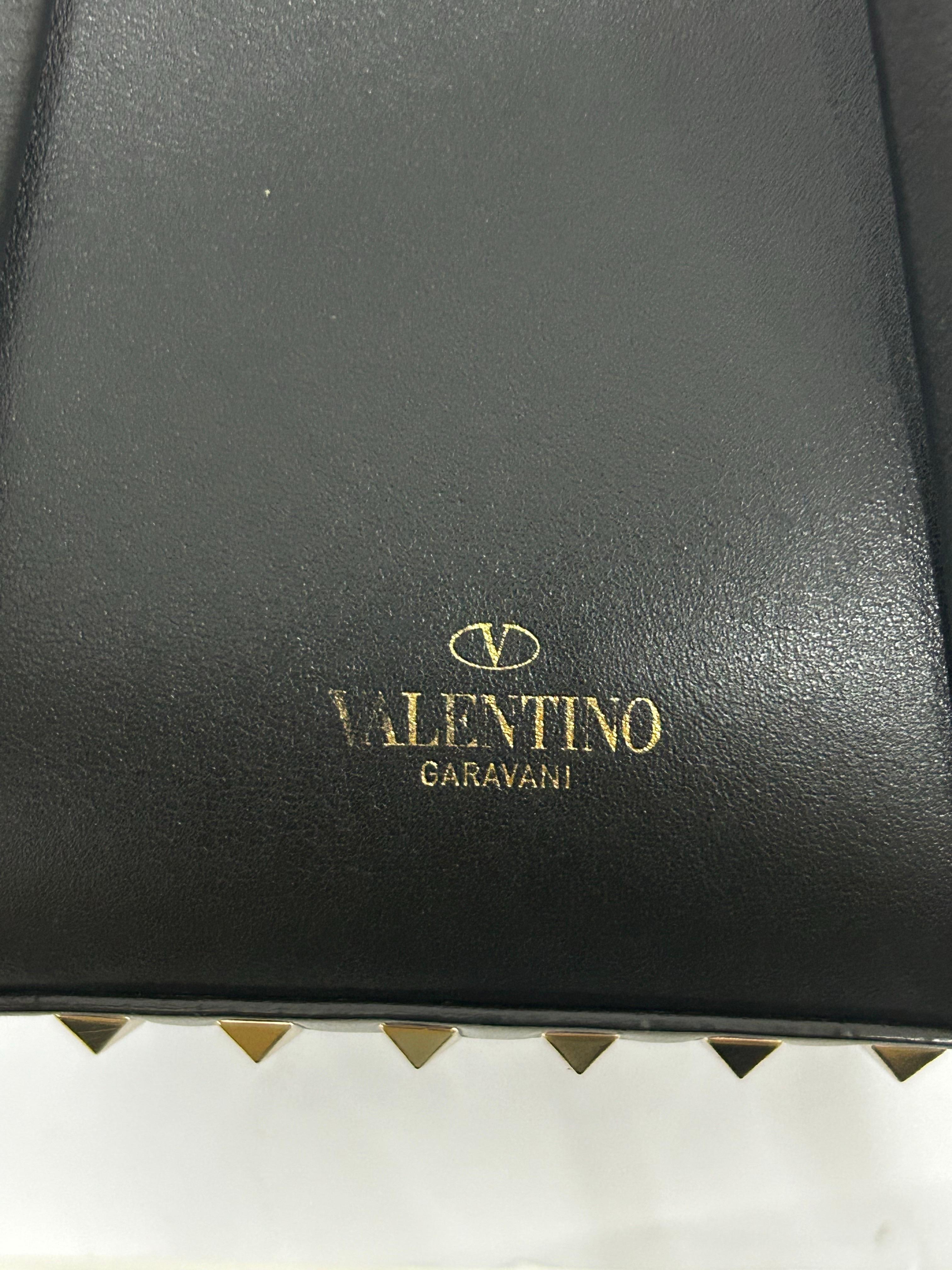 Valentino Mini sac à dos Rockstud en vente 2