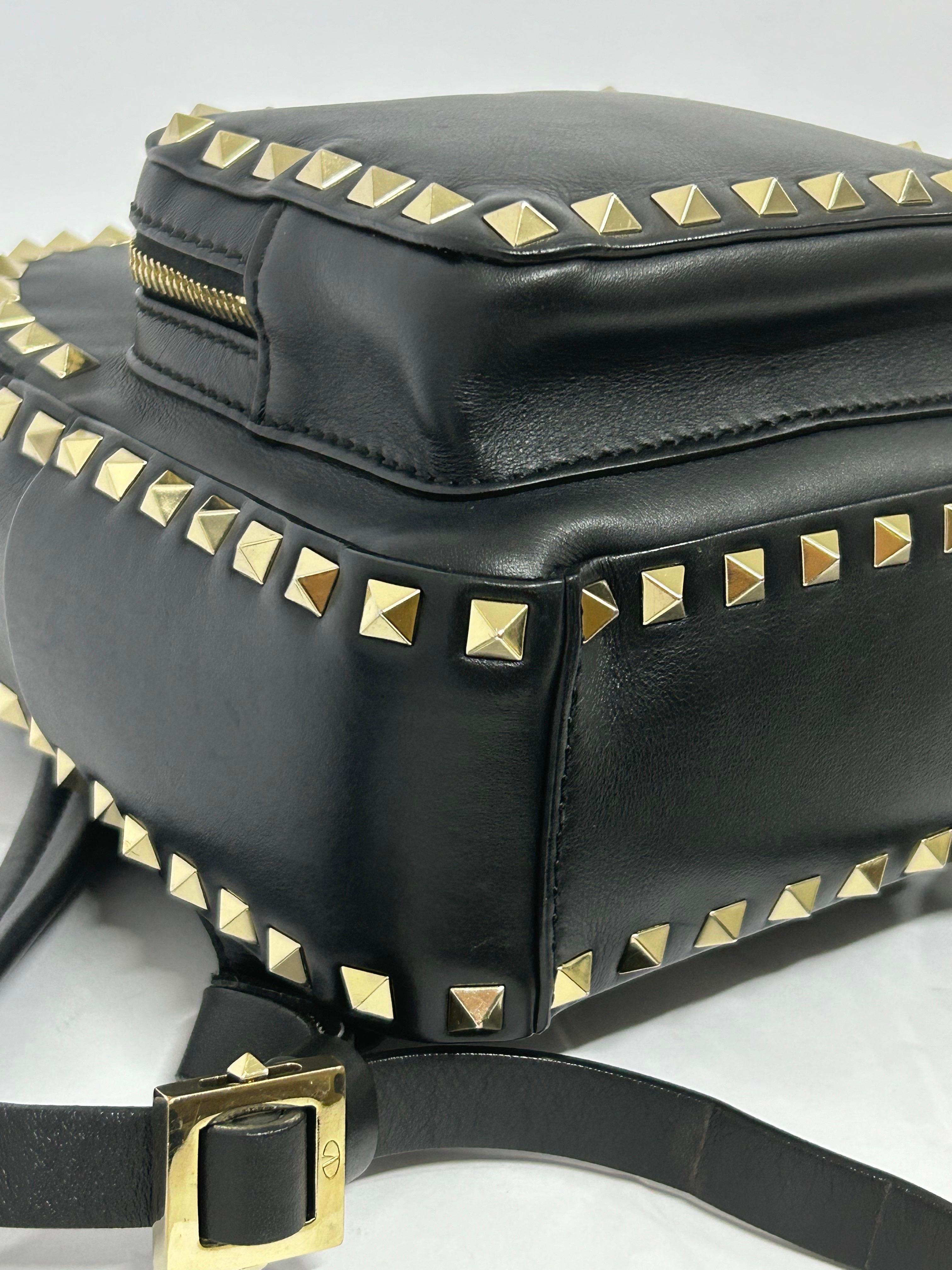 Valentino Mini sac à dos Rockstud en vente 5