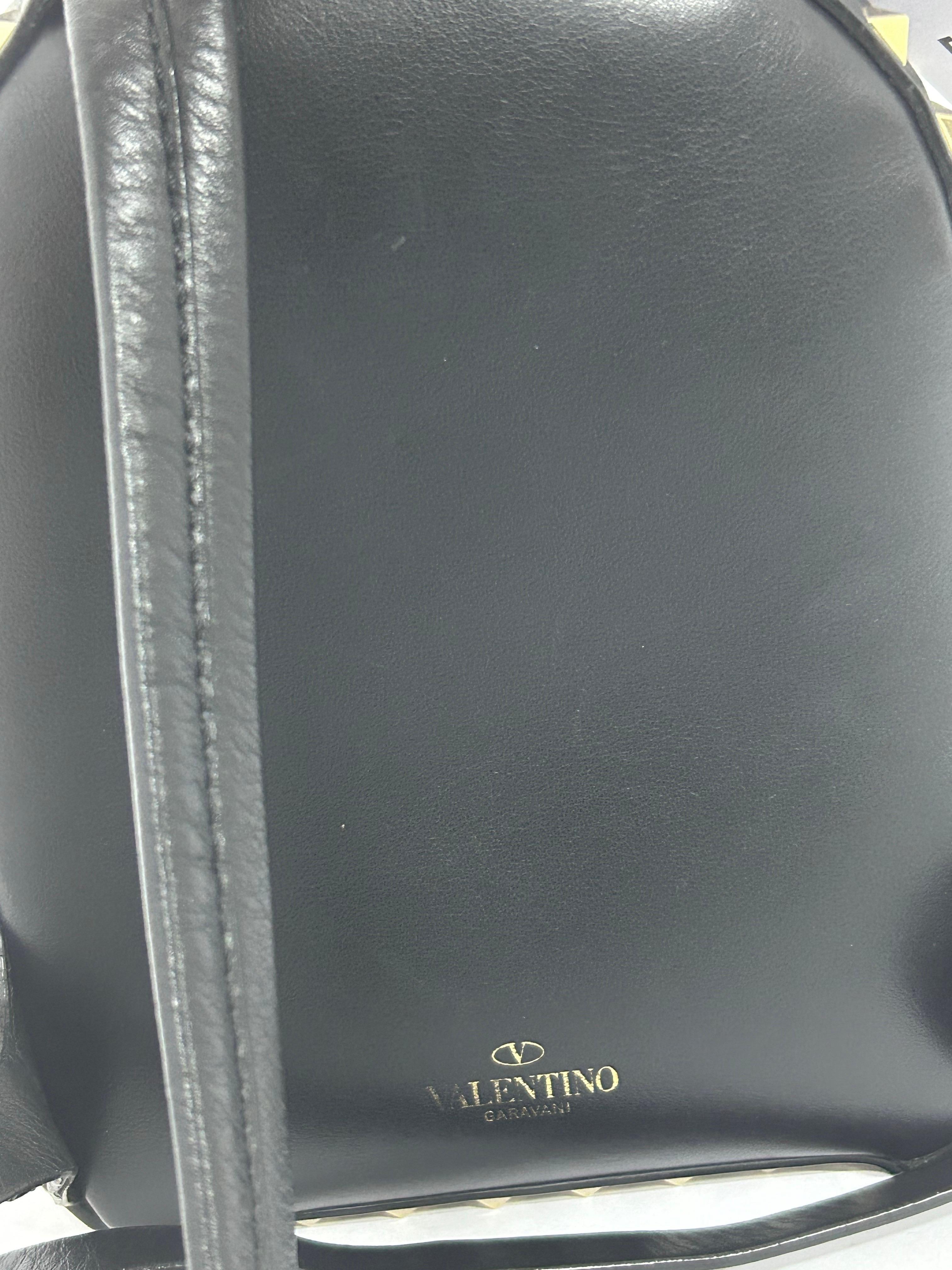 Valentino Mini sac à dos Rockstud en vente 6