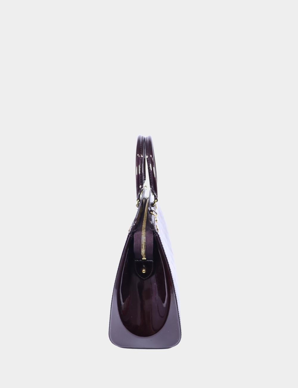 Noir Louis Vuitton en vente